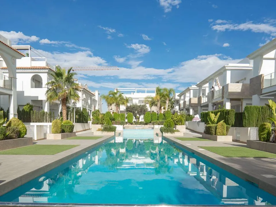 Villas Blanca Real Estate photo 3