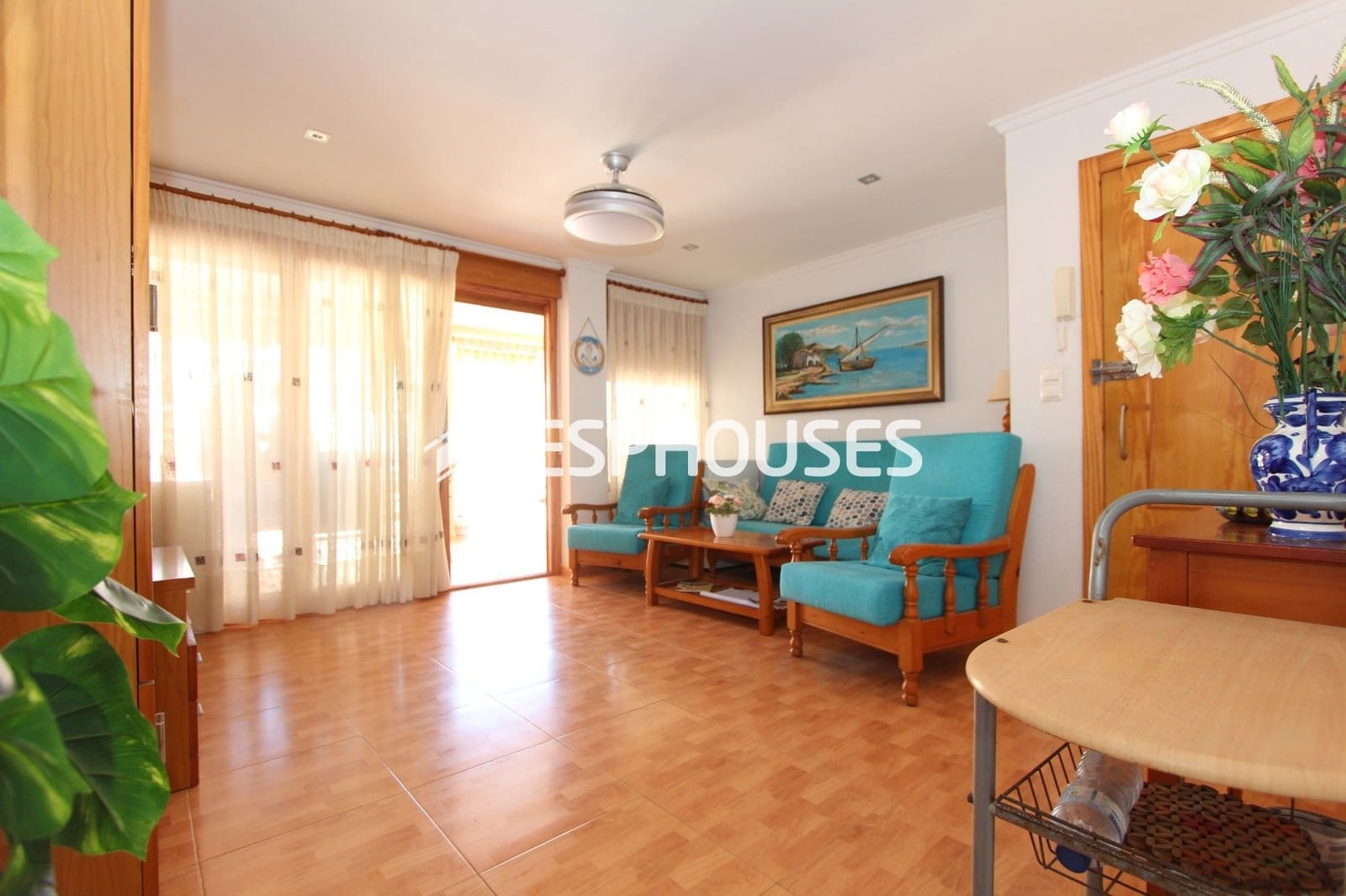 Apartment for sale in Guardamar Playa, Guardamar del Segura, Alicante photo 4