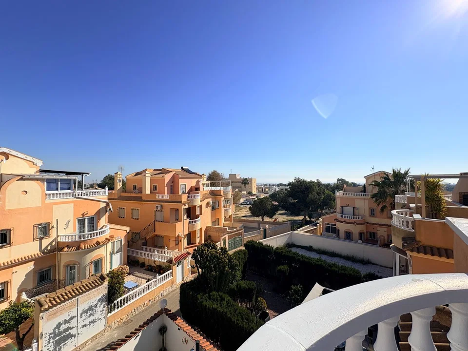 Apartment in Cabo Roig, Alicante province photo 2