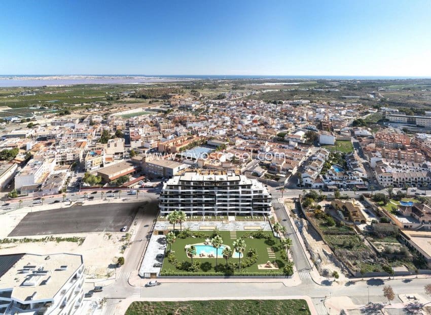 Apartment for sale in San Miguel de Salinas, Alicante photo 3