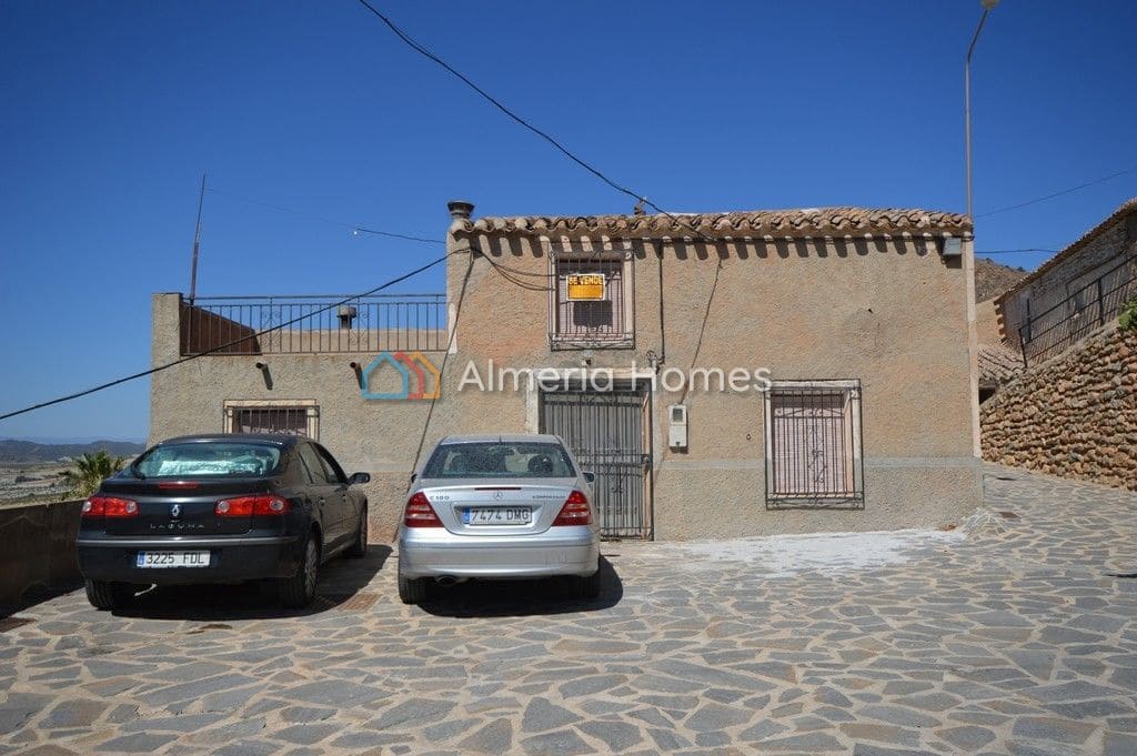 Townhouse for sale in Oria, Almería photo 2