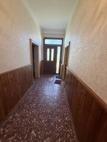 Large 3-Bedroom House for Sale in Montauban photo 5