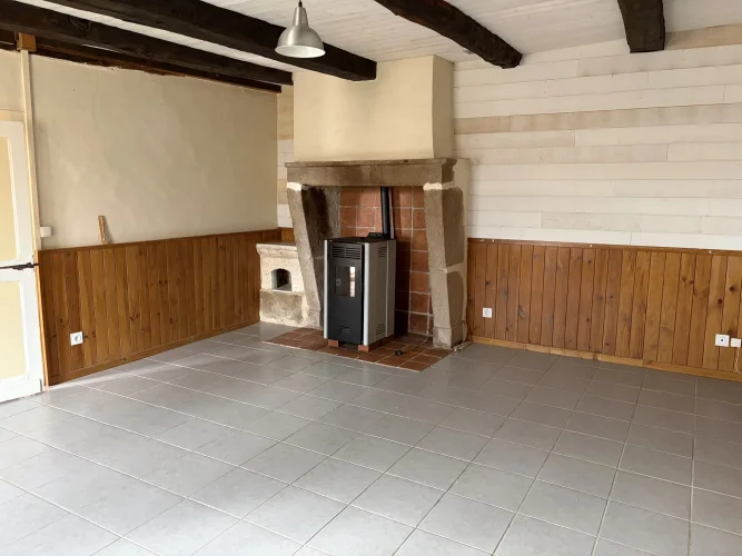 Charming Village House in Le Bourdeix photo 4