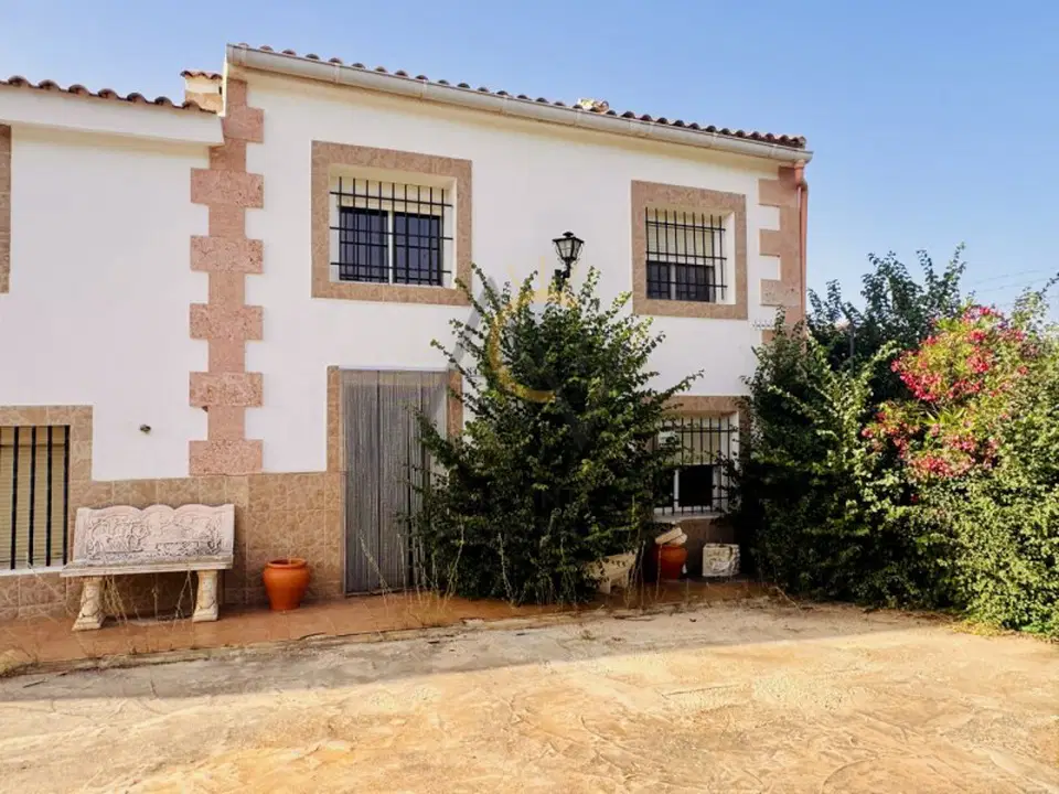 Country house in La Romana, Alicante province