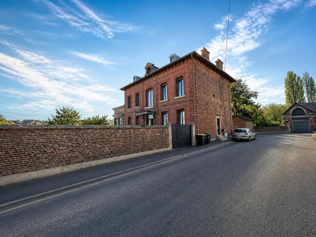 House for sale in Fourmies — 6 bedrooms, 350 m² photo 4