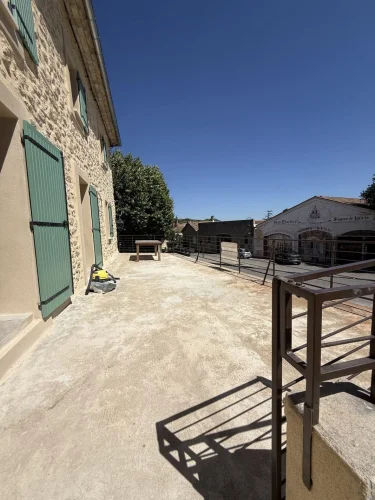 2 Bed Apartment for Sale in Vacqueyras photo 5