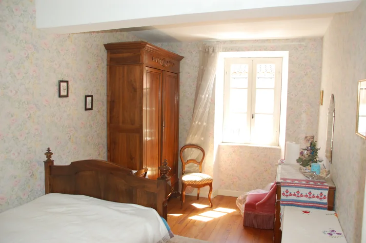 Village House with Terrace and Spacious Rooms in the Heart O photo 5