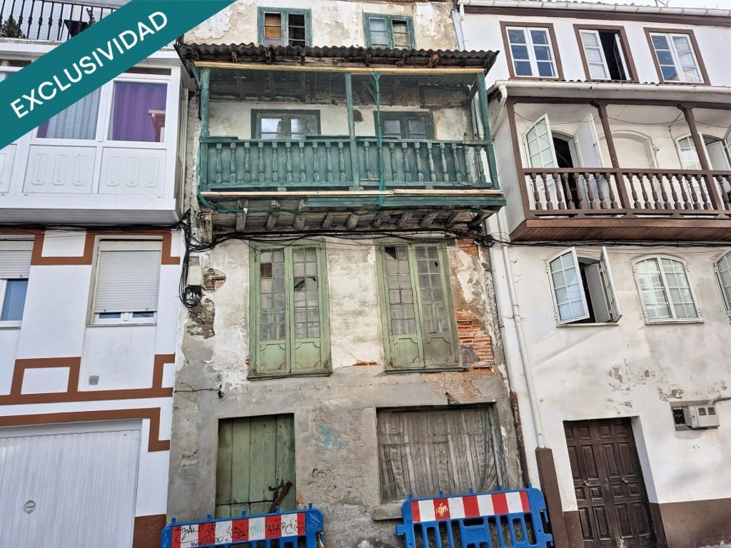 Terraced Villa for sale in Betanzos, A Coruña