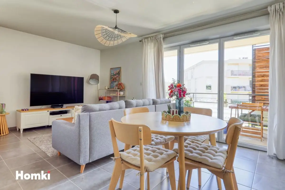 Apartment for sale in Blagnac — 2 bedrooms, 62 m² photo 4