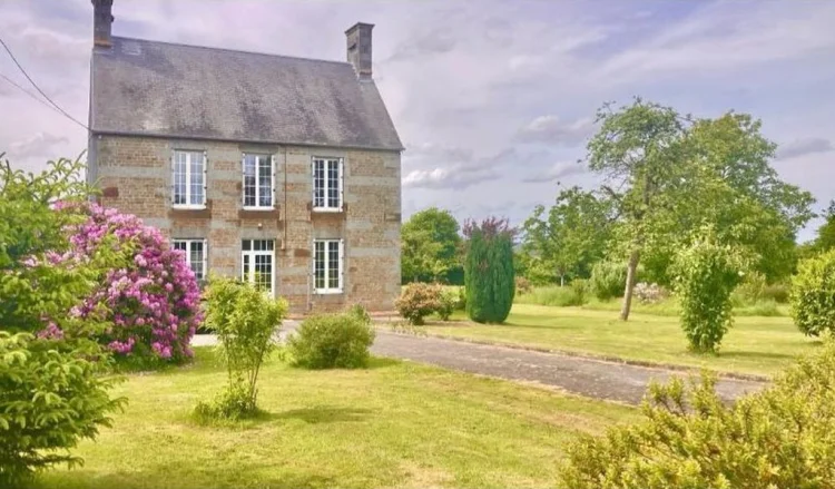 3-Bed / 2-Bath Farmhouse, Tinchebray, Orne