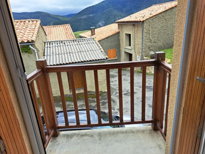House with Unobstructed Views and South-Facing Exposure, Veg photo 5