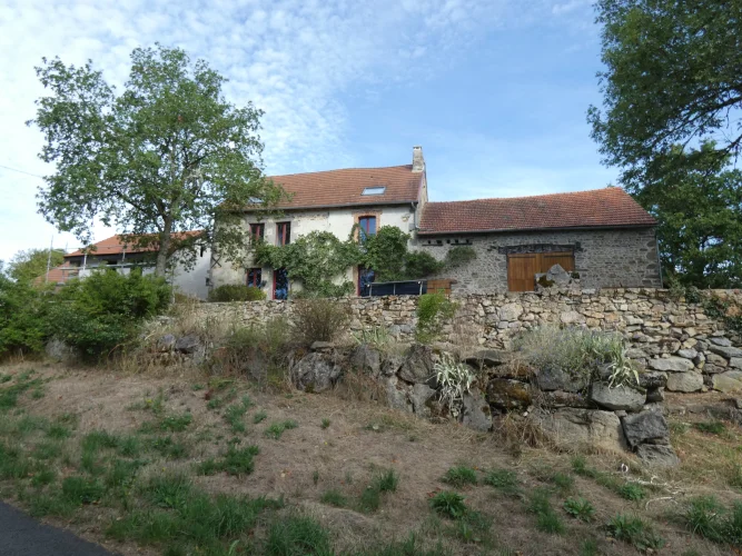 Nice Large Country House with Barns and Attached Land and Woodlands