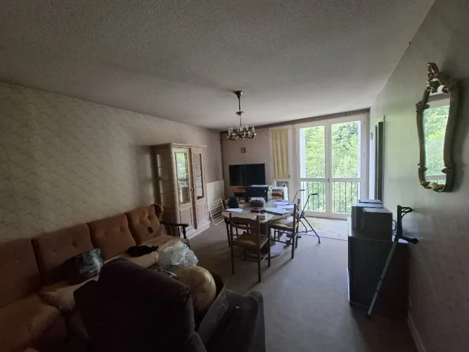 A Saisir T4 (75,45m²) Dans Petite Copropriété (7 Logements photo 2