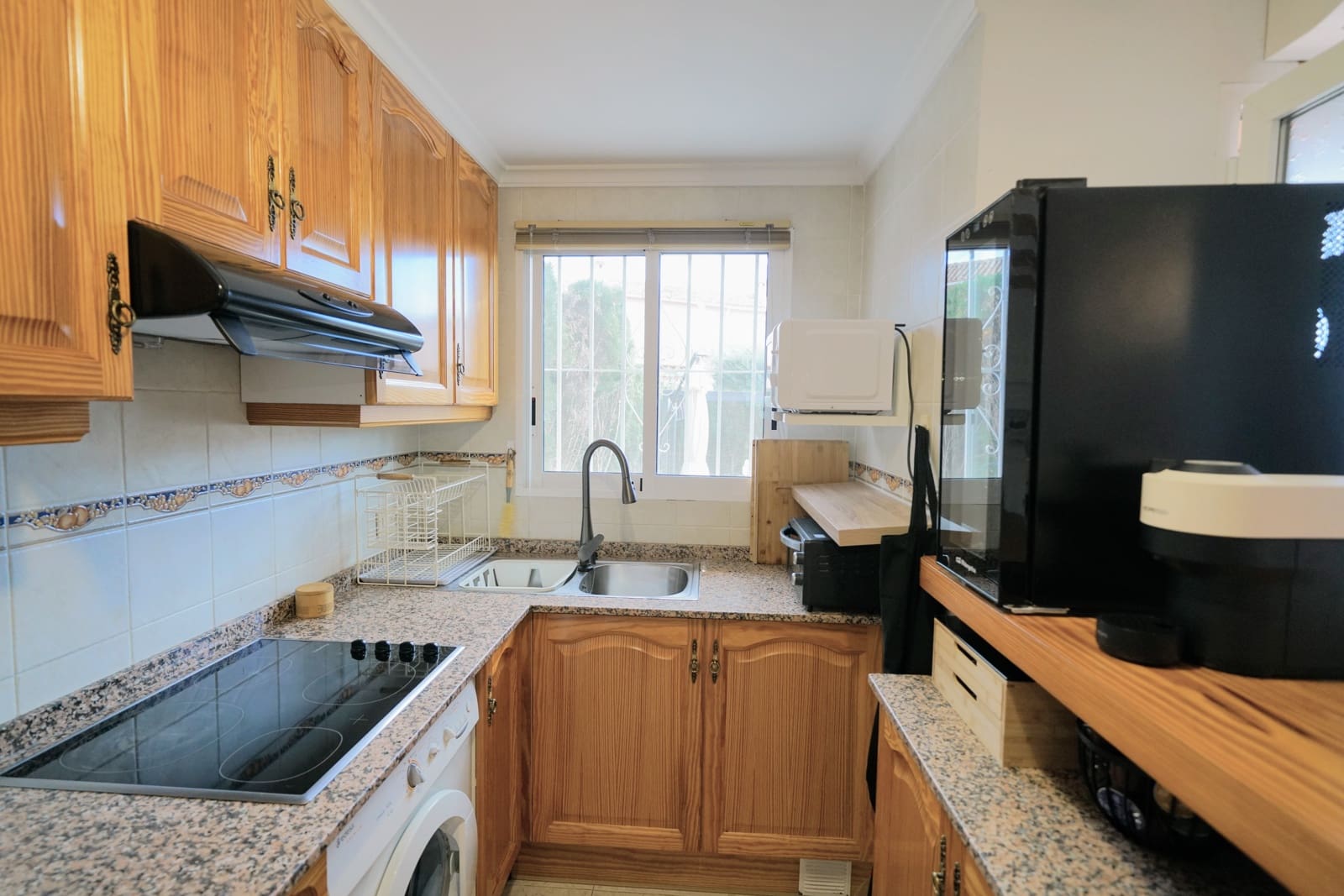 Townhouse for sale in Dénia, Alicante photo 4