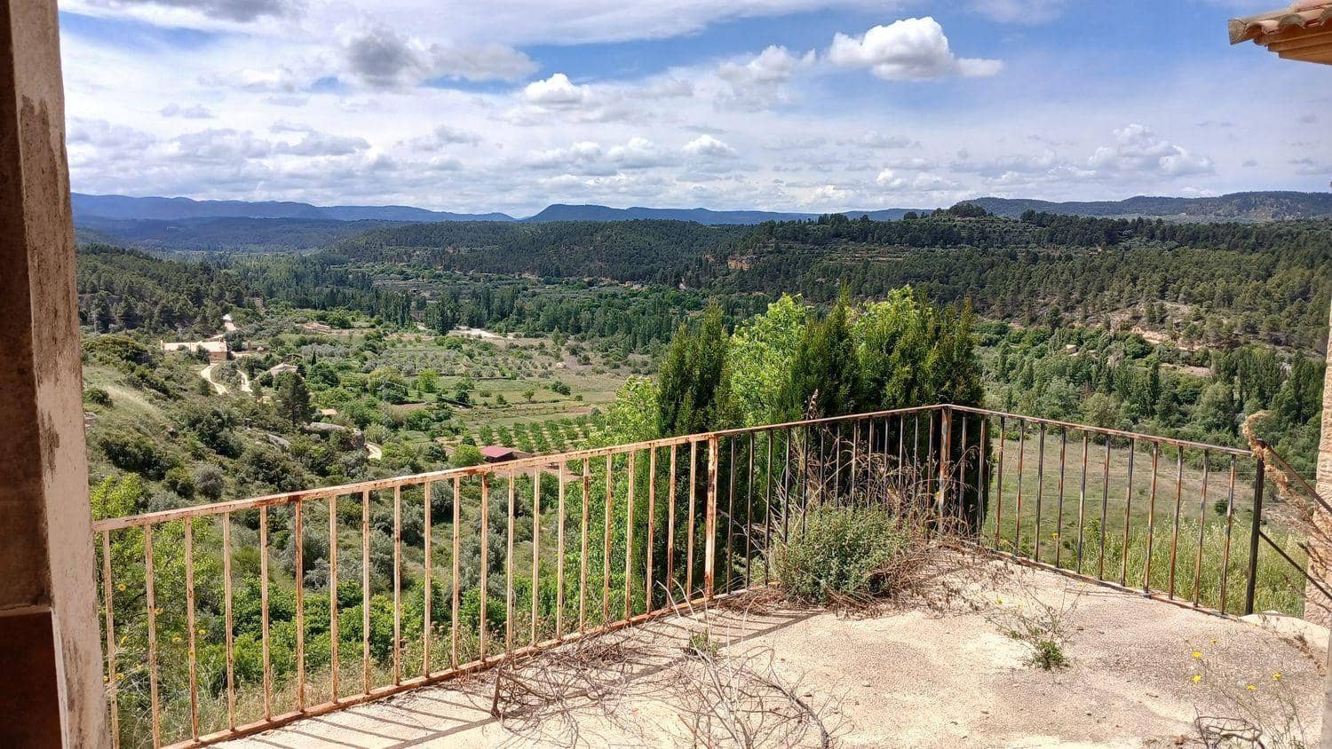 Townhouse for sale in Torre del Compte, Teruel photo 2