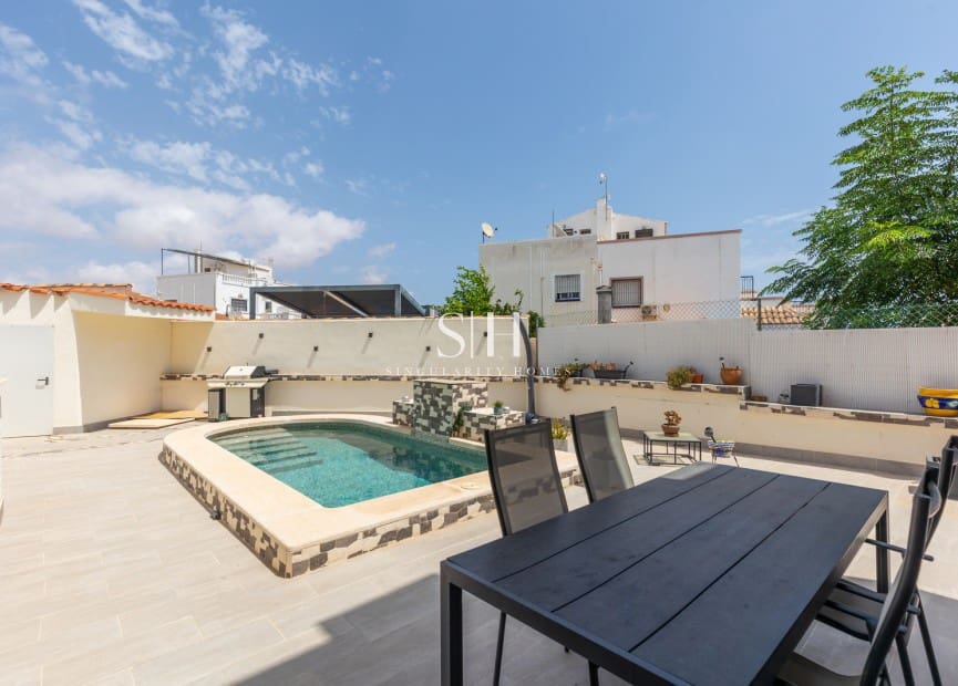Bungalow for sale in Los Altos, Alicante photo 3