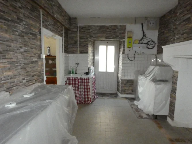 Nice Village House for Renovation, Mains Drainage and Mains Gas. photo 2