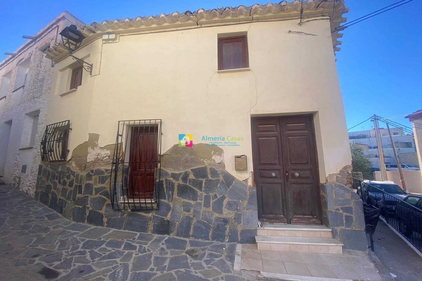 Townhouse for sale in Suflí, Almería