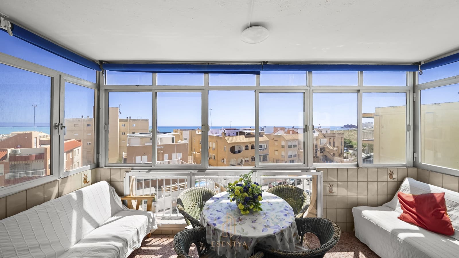 Apartment for sale in Los Europeos, Torrevieja, Alicante
