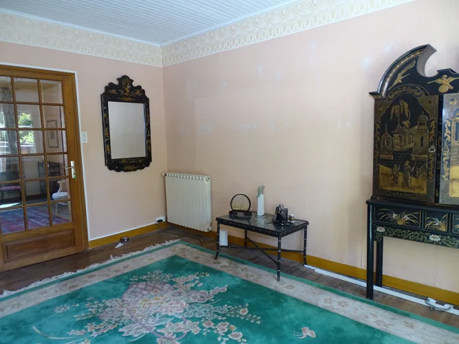 Finistere. A Large 4-Bedroom Property for Sale, Situated in the Village of Collorec photo 4
