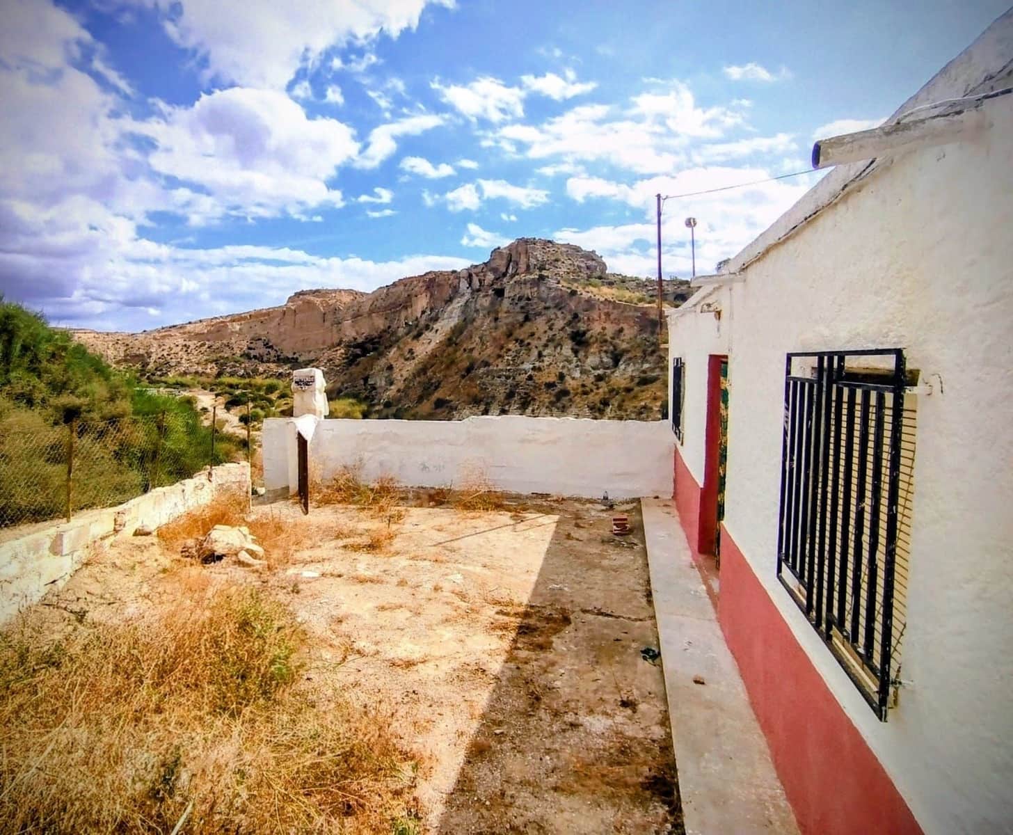 Townhouse for sale in Almería city, Almería