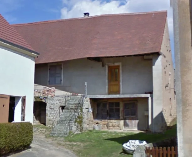 Rare Opportunity: Stone House for Renovation? Martigny-Le-Comte photo 3