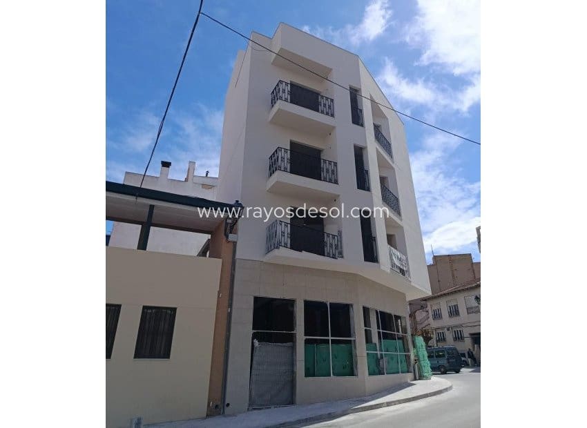 Apartment for sale in Bigastro, Alicante photo 3