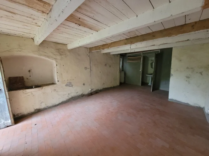 Pretty Small Stone House to Renovate with a Potential of 80 M2 of Living Space and 2 Gardens. photo 2