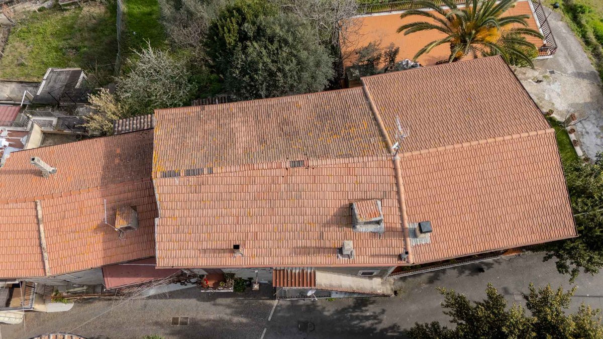 Property in Poggio Moiano photo 2