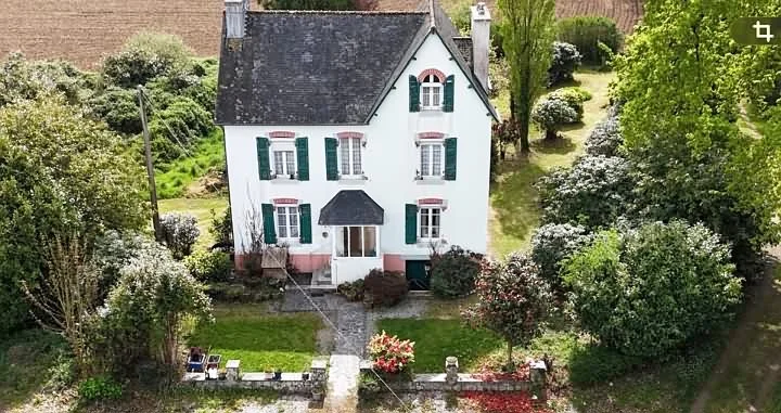Detached Stone and Slate Farmhouse(111 sqm), Lies in the Countryside in a Peaceful Setting, in the