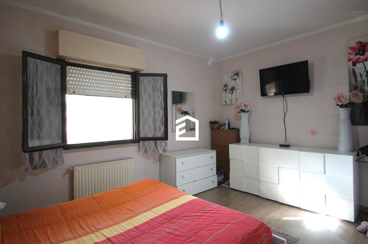 Property in Amelia photo 2
