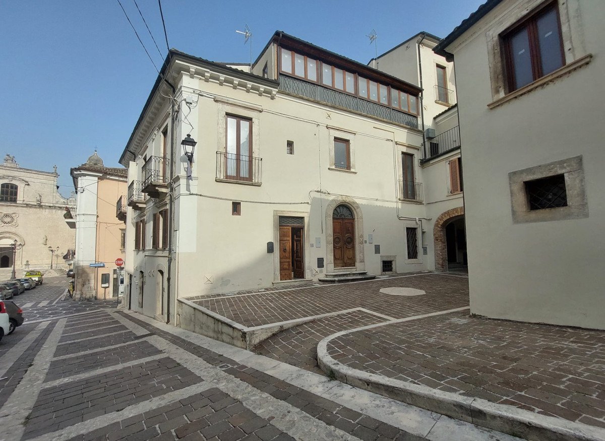 1 bedroom apartment, 68 m² Popoli Terme, Pescara (province) photo 2