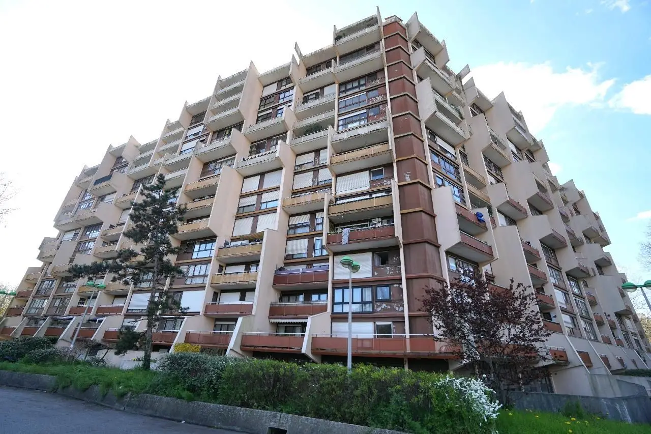 Apartment for sale in Sevran — 3 bedrooms, 81 m²