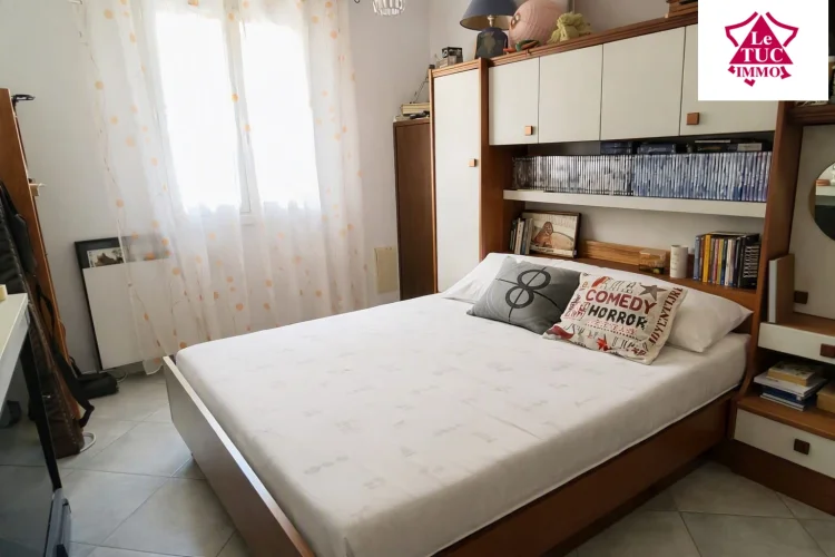 Single-Storey House 80 m² + Large Garage of 70 m² that Can be Converted photo 2