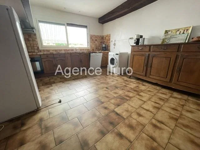 Proximite Oloron - Large Stone Country House with Courtyard, Garden and Garage in the Character of the Old photo 5