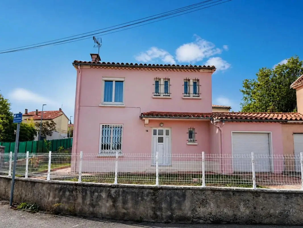 House for sale in Carcassonne — 3 bedrooms, 95 m²