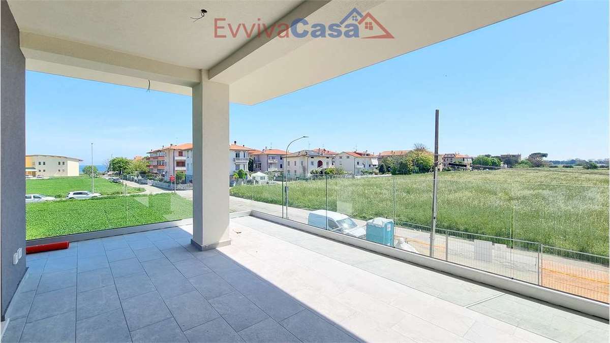 Property in Mondolfo photo 5