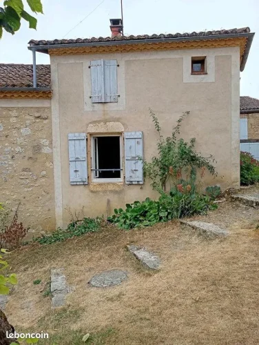 Stone House of 133 m² in the Gers Village, Bright and in Good Condition photo 3