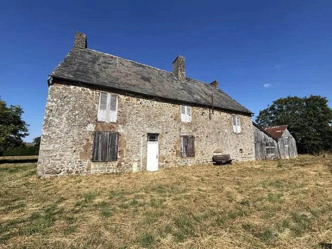 Detached Stone and Slate "Presbytery" Property(130 sqm), Situated in a Hamlet not Far from the