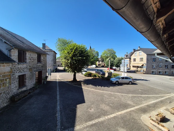 Correze. St Augustin. Stone House with 4 Bedrooms, Garage and Rear Garden. photo 2