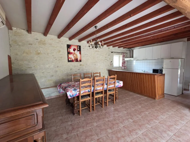 Renovation Opportunity Near Monségur photo 3