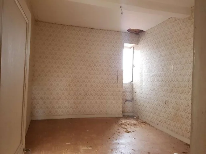 2 Bed House for Sale in Pierre-Buffière photo 3