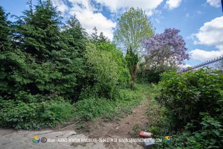 Normandy, la Manche, Ducey-Les-Cheris, 2 Bedroom, Detached, Walking Distance to Town. Bargain photo 2