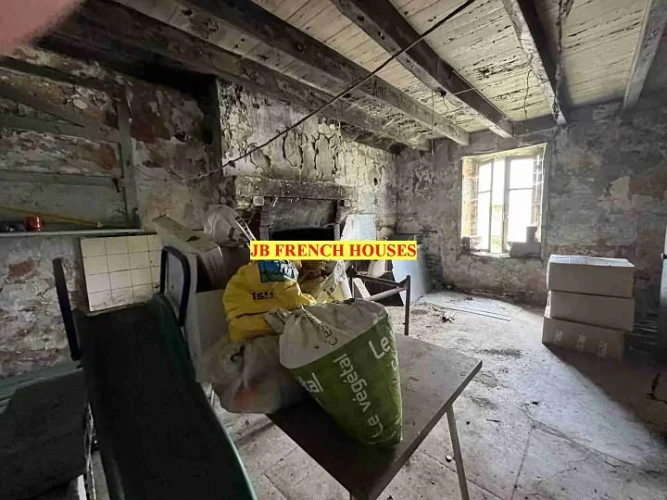 Stone House to Renovate Near Caribet photo 5