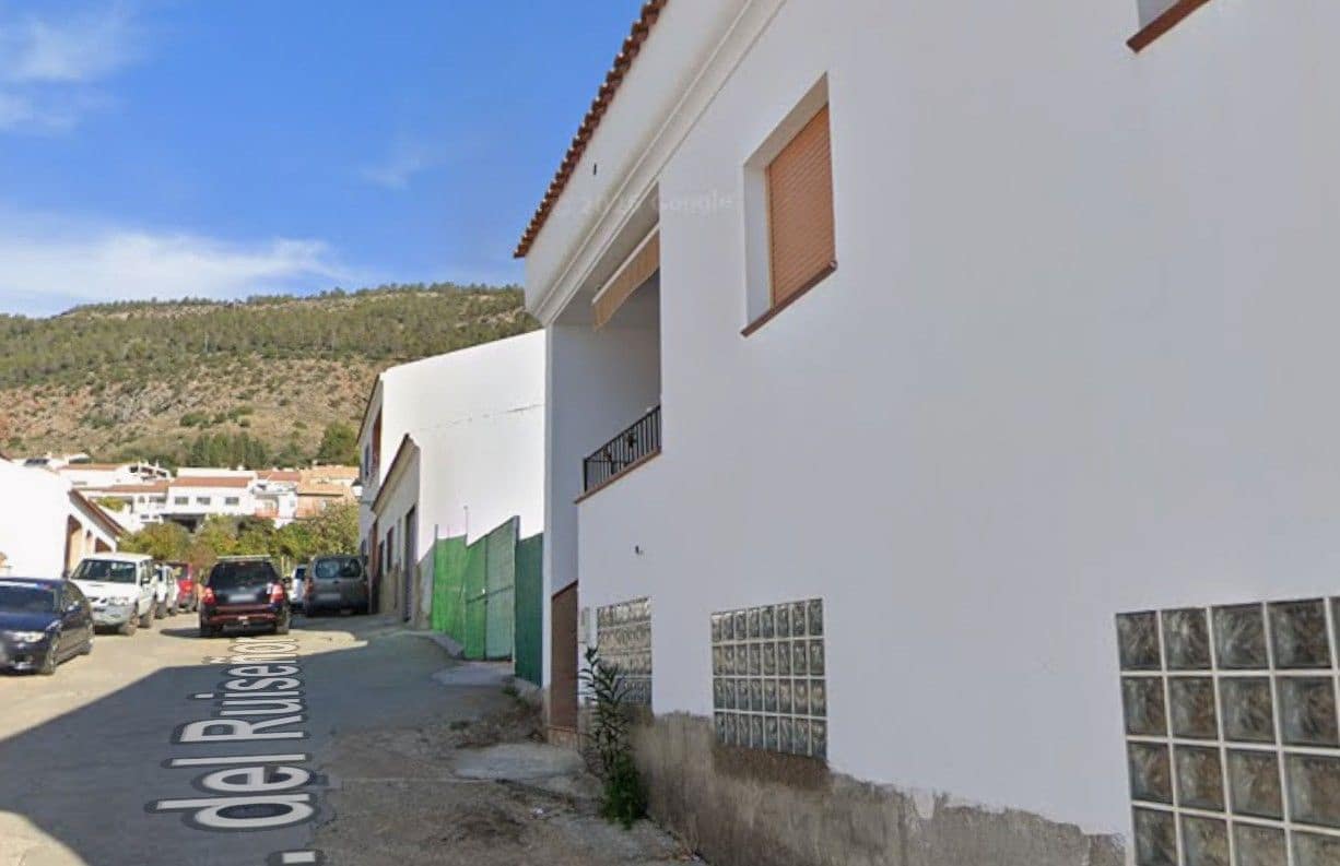 Villa for sale in Algodonales, Cádiz photo 2
