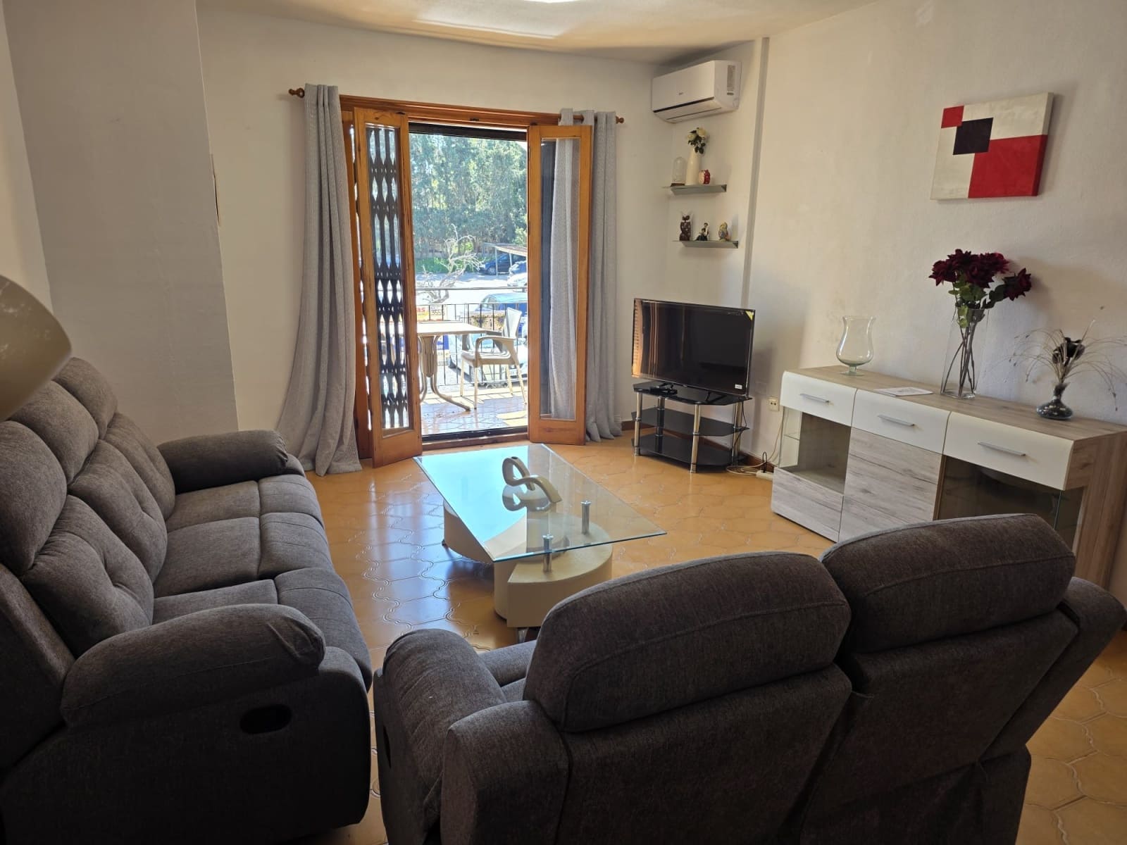 Apartment for sale in Villamartin, Orihuela, Alicante photo 3
