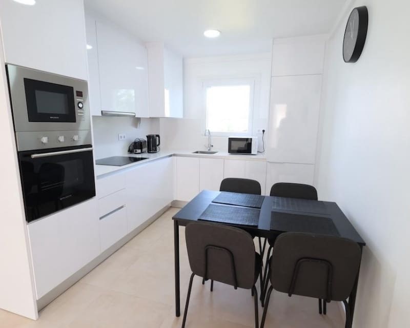 Apartment for sale in La Zenia, Orihuela, Alicante photo 3