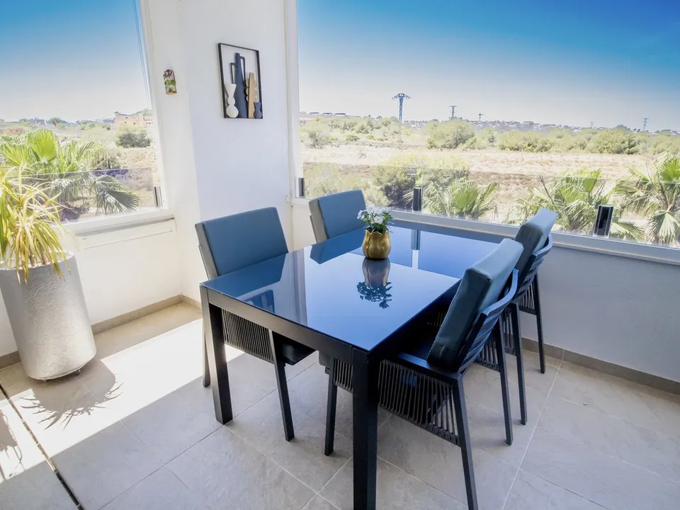 Lavanda Real Estate photo 2