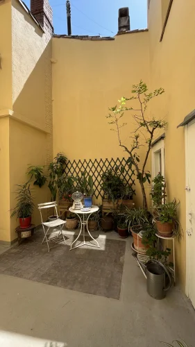 Charming Bourgeois Apartment with Patio and Lift in the Heart of Carcassonne photo 3