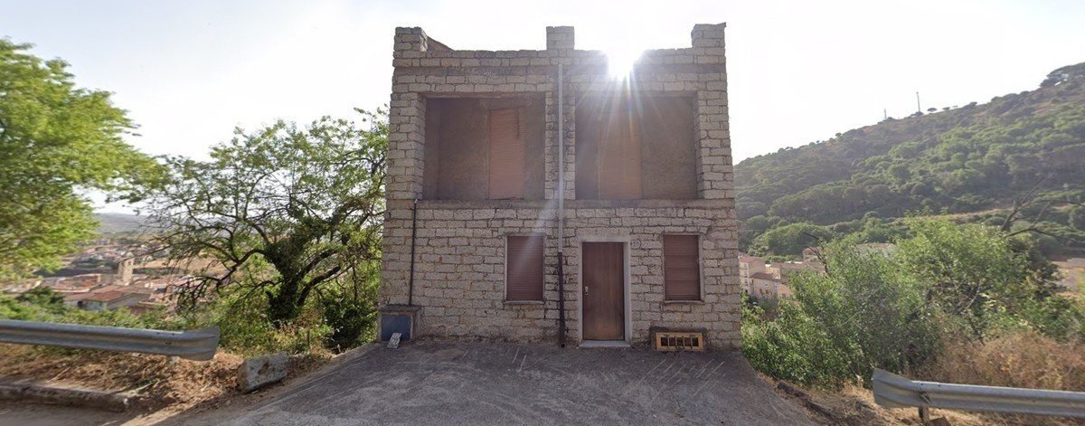 Property in Bitti photo 4